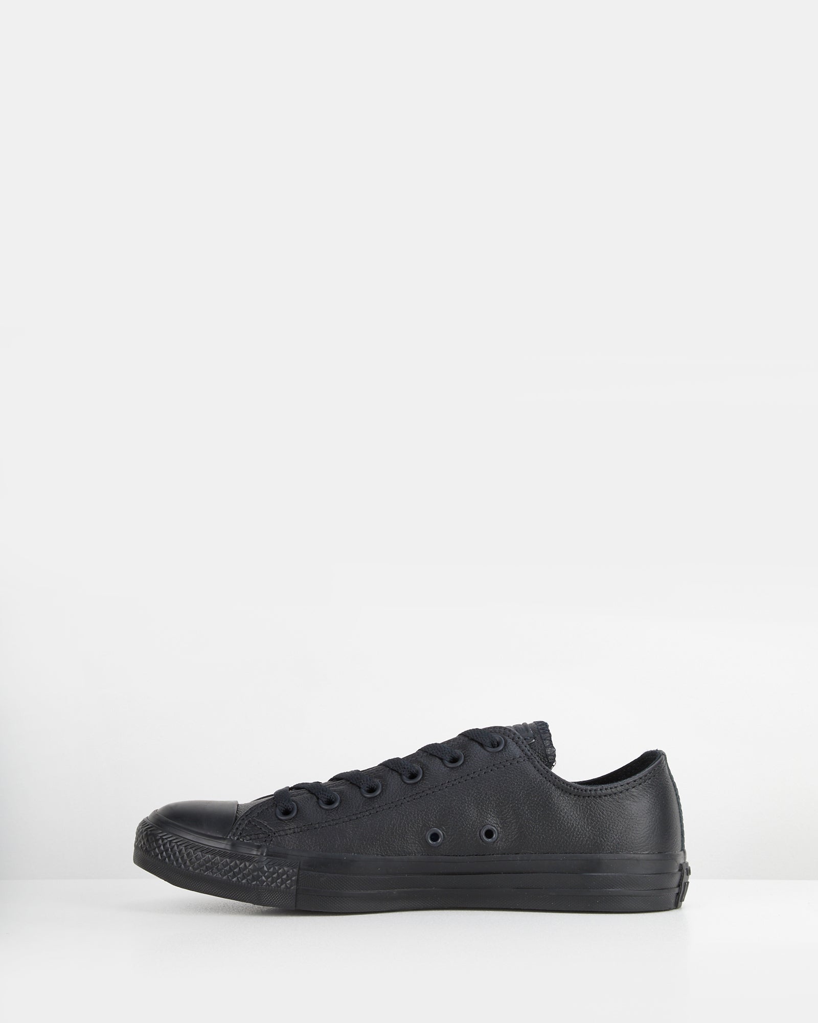 Chuck Taylor All Star Ox Leather Adult Black