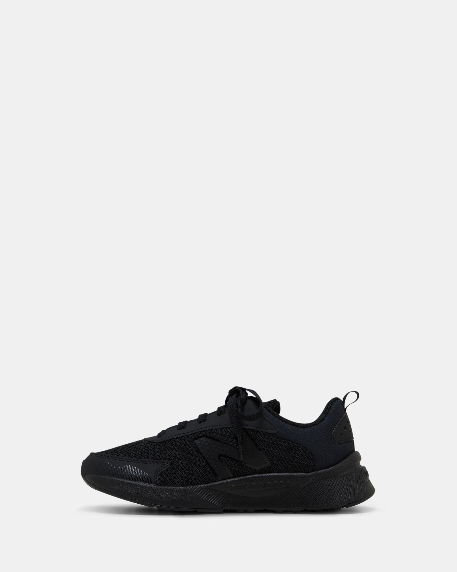 All black sale sneakers grade school