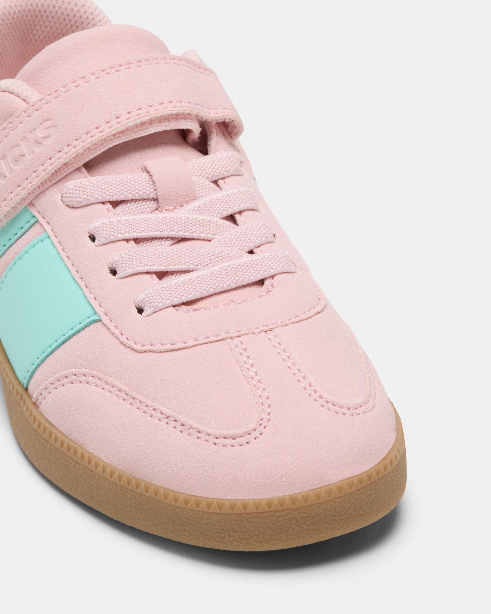 7-568003_1