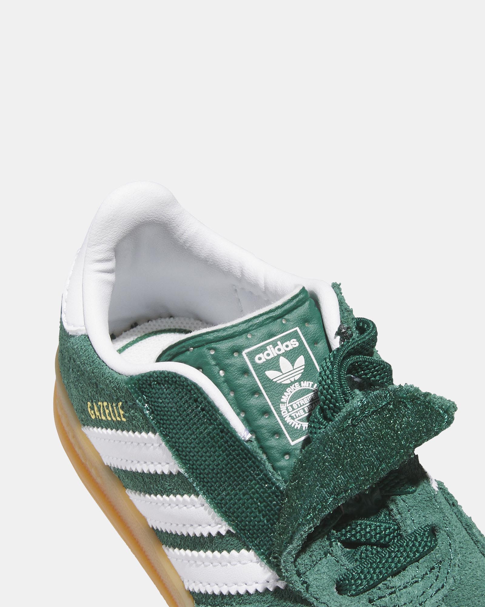 8-577517_1