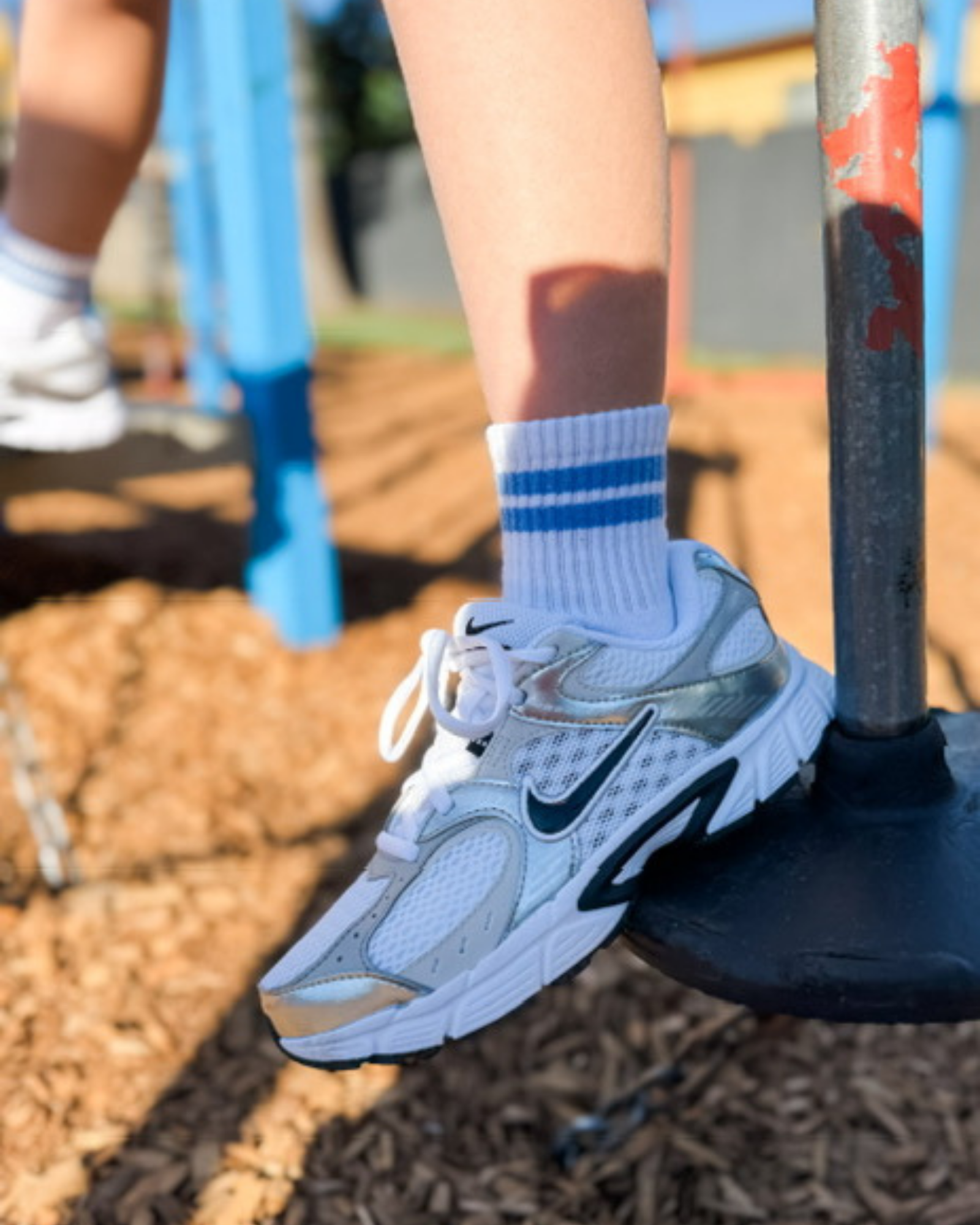 V5 Rnr Grade School White/Black/Vast Grey